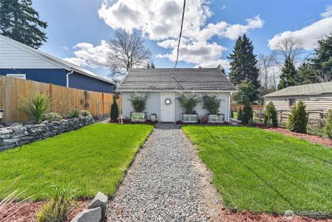 420 E 46th Street Tacoma WA 98404