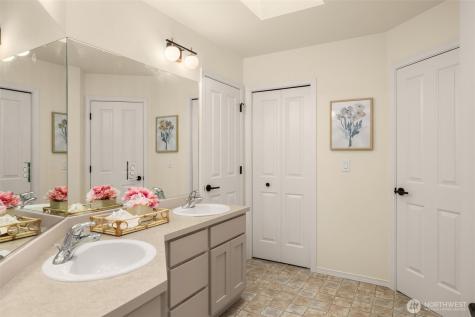4416 239th Place SE Bothell WA 98021