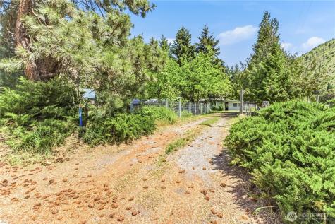 9818 Entiat River Road Entiat WA 98822