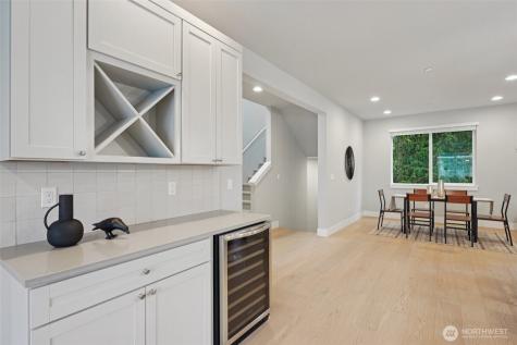 17 160th Place SE Bothell WA 98012
