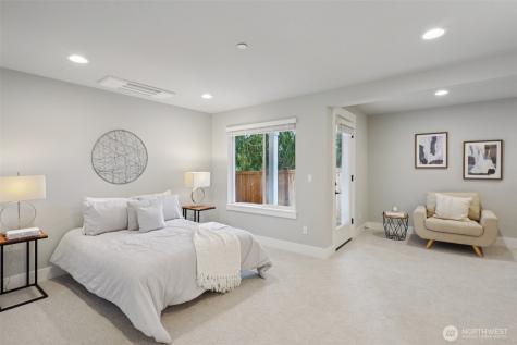 17 160th Place SE Bothell WA 98012