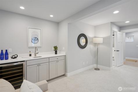 17 160th Place SE Bothell WA 98012