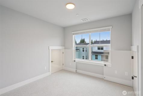 17 160th Place SE Bothell WA 98012