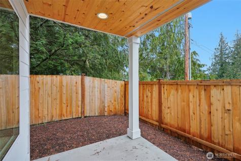 17 160th Place SE Bothell WA 98012