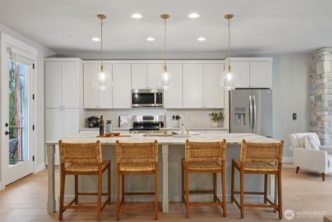 17 160th Place SE Bothell WA 98012