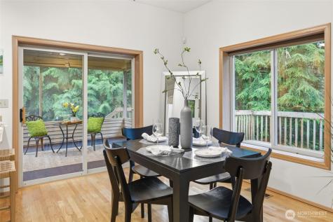 870 238th Avenue NE Sammamish WA 98074
