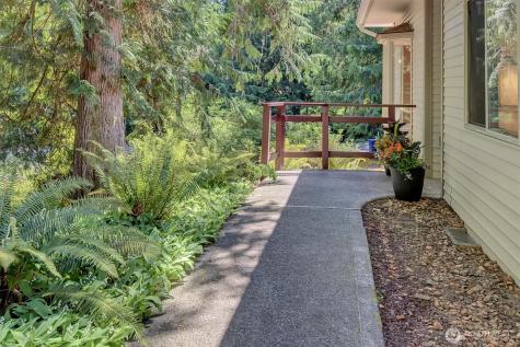 870 238th Avenue NE Sammamish WA 98074