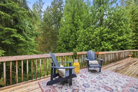 870 238th Avenue NE Sammamish WA 98074