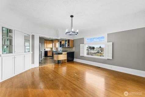 3231 Grand Avenue Everett WA 98201