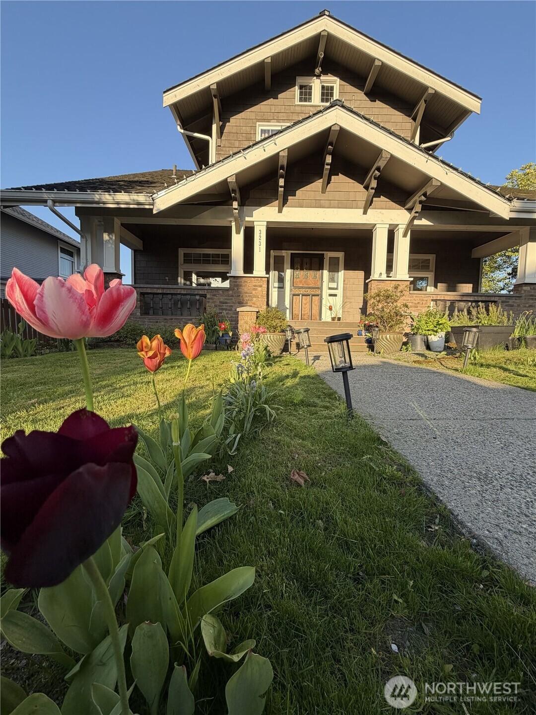 3231 Grand Avenue Everett WA 98201