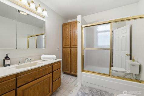 3231 Grand Avenue Everett WA 98201