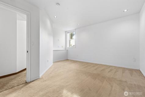 3231 Grand Avenue Everett WA 98201