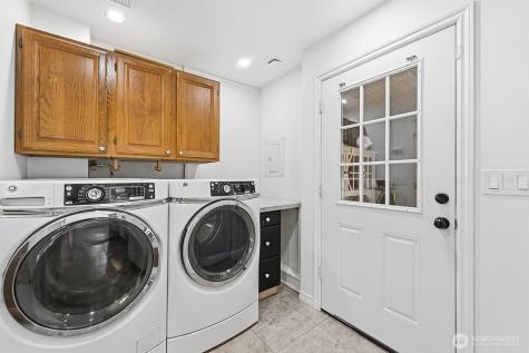 3231 Grand Avenue Everett WA 98201