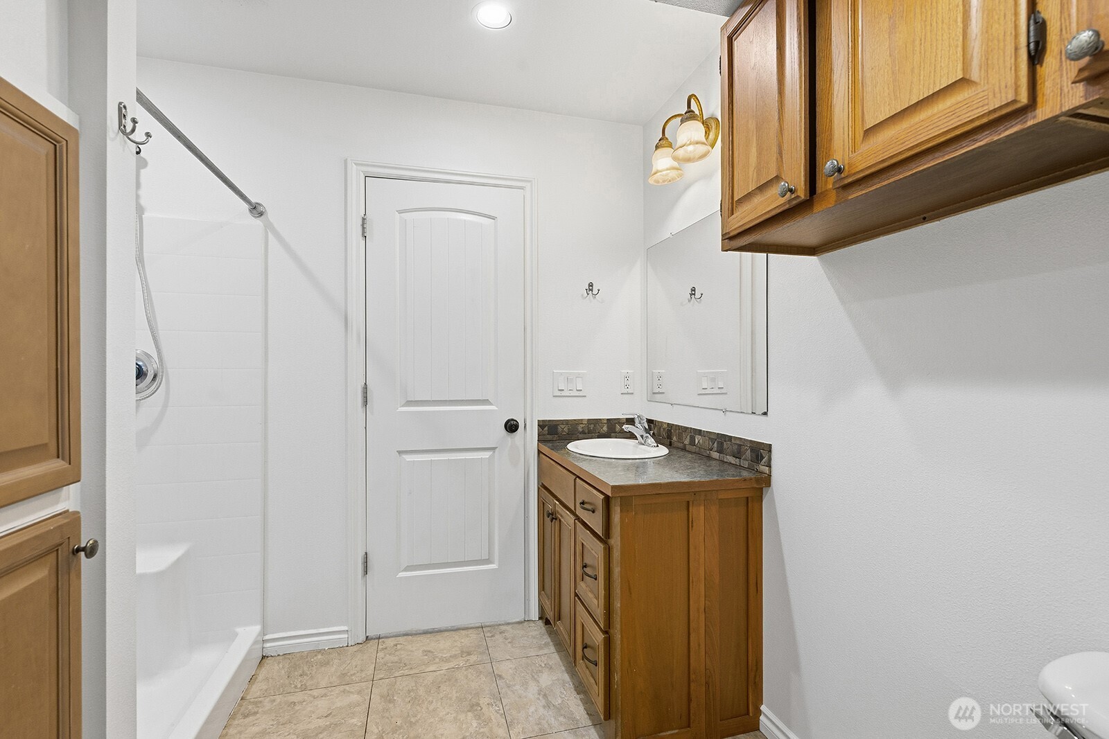 3231 Grand Avenue Everett WA 98201