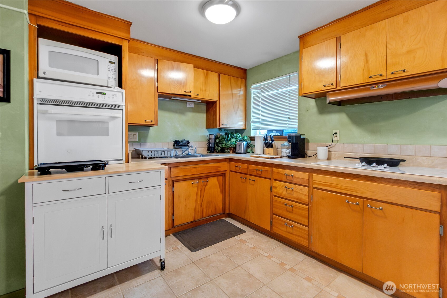 10312 Rainier Avenue SW Lakewood WA 98499