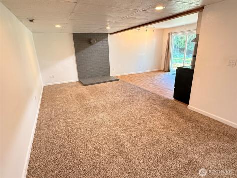 16603 35th Street Ct E Lake Tapps WA 98391