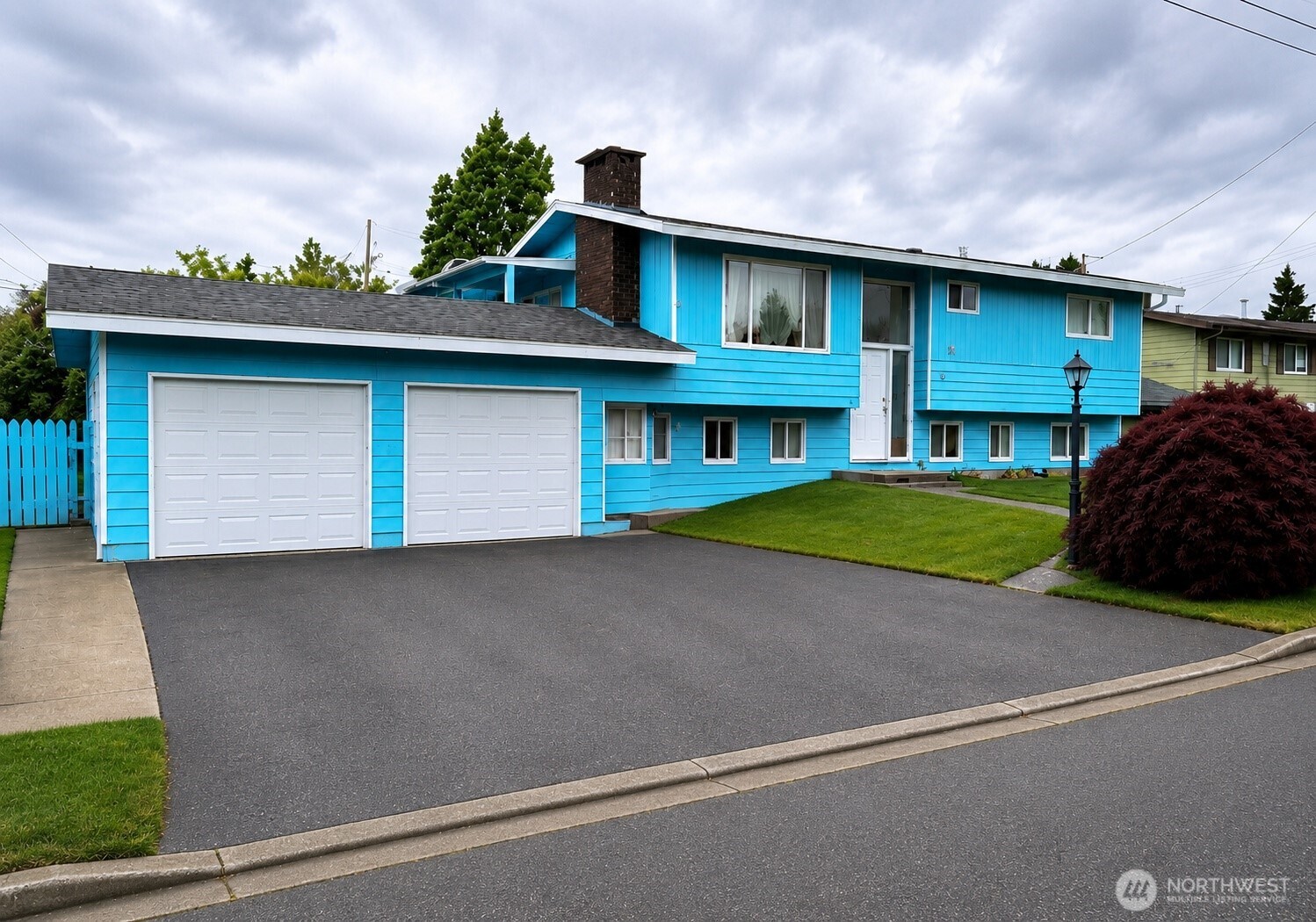 15035 29th Avenue S Seatac WA 98188