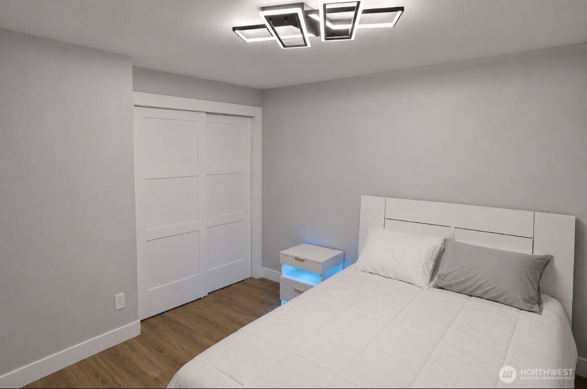 15035 29th Avenue S Seatac WA 98188