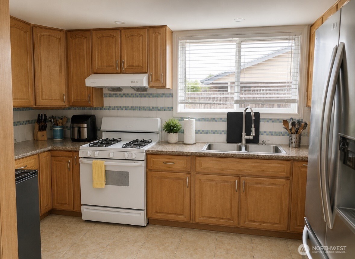 15035 29th Avenue S Seatac WA 98188