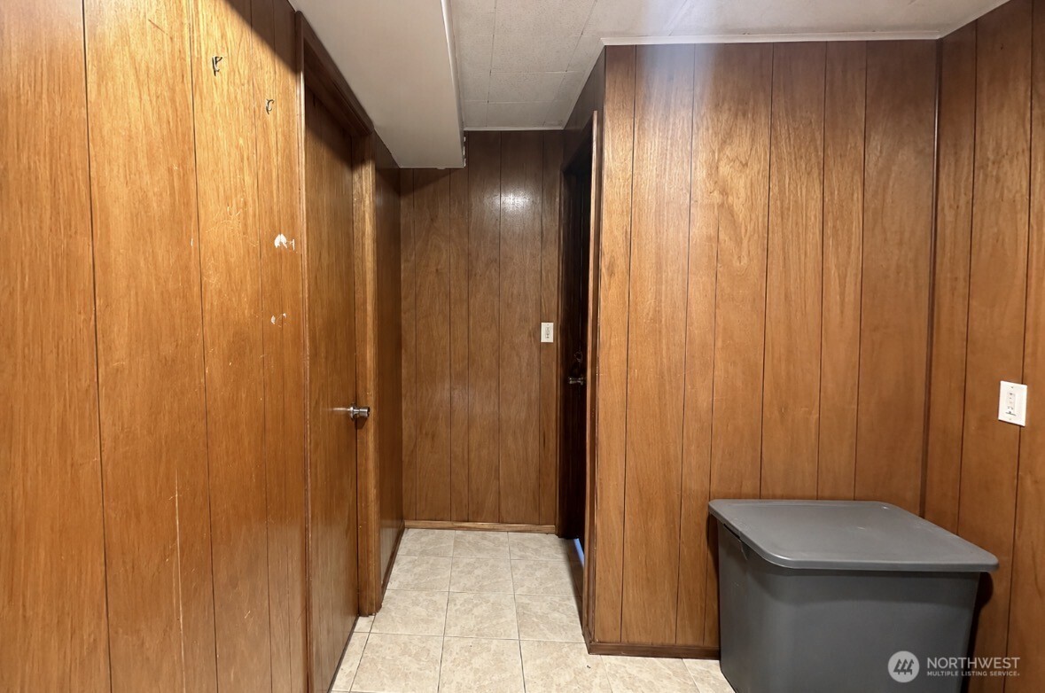 15035 29th Avenue S Seatac WA 98188