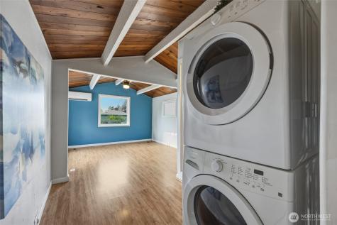 416 E 86th Street Tacoma WA 98445