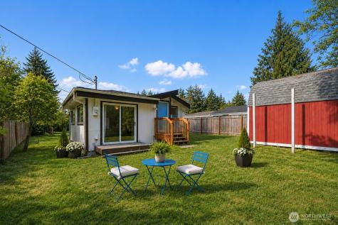 416 E 86th Street Tacoma WA 98445