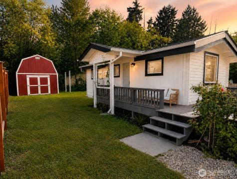 416 E 86th Street Tacoma WA 98445