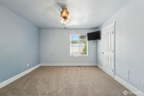 6795 NE D.8 Road Moses Lake WA 98837