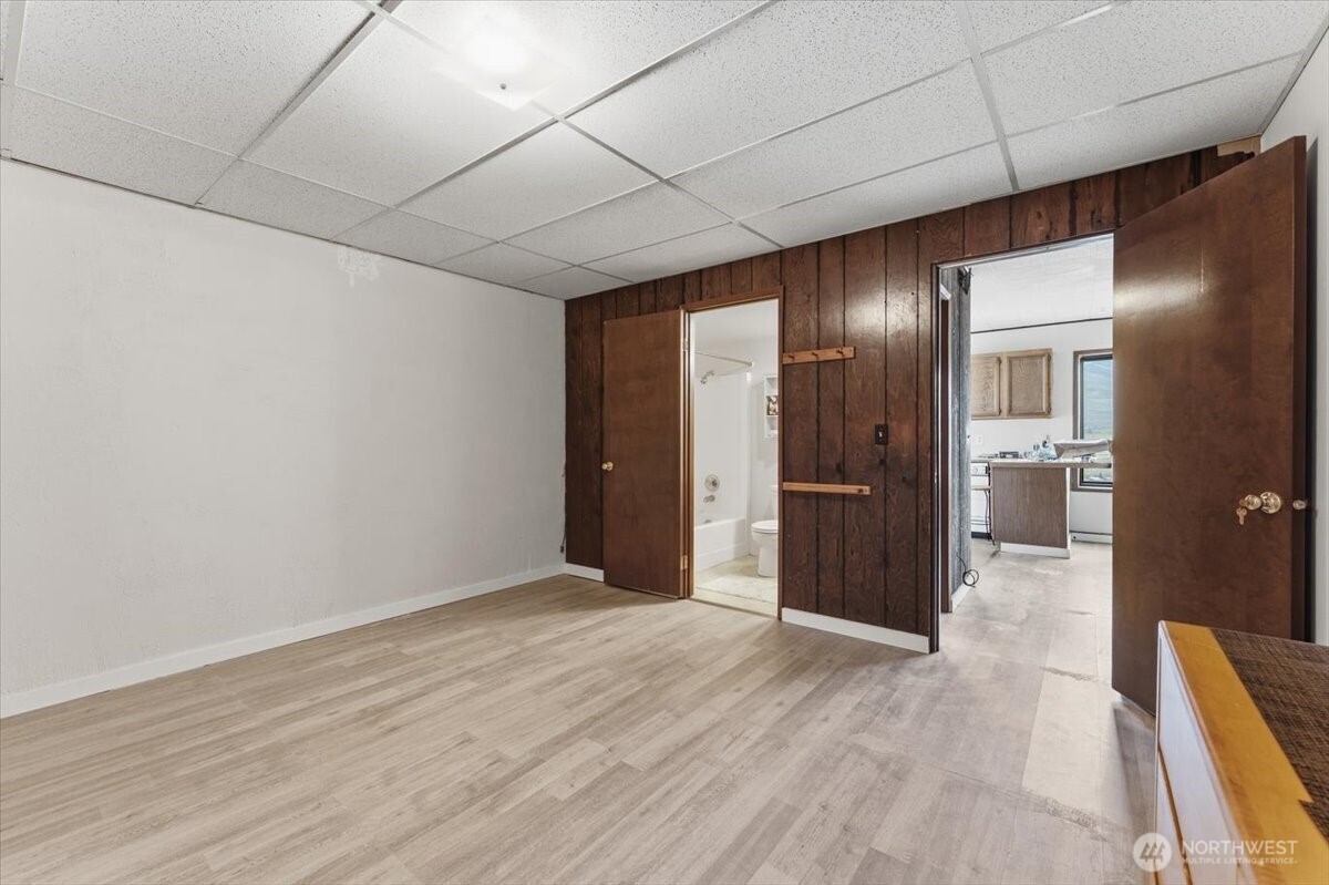 820 W Golf Course Drive Chelan WA 98816