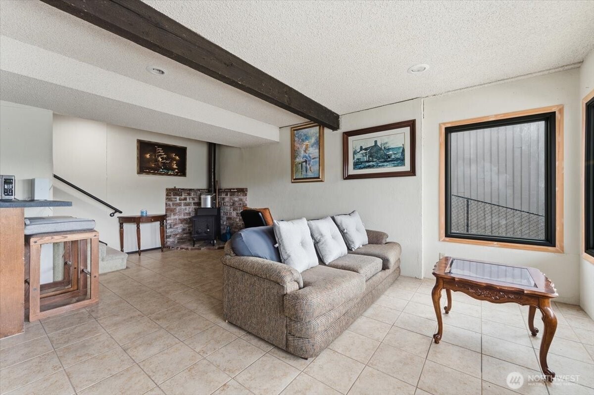 820 W Golf Course Drive Chelan WA 98816