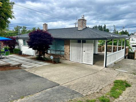 2741 58th Tacoma WA 98422