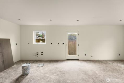 8109 34th Avenue SW Seattle WA 98126