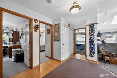 7214 35th Street NE Marysville WA 98270