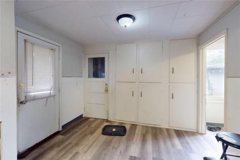 1516 Riddell Street Raymond WA 98577