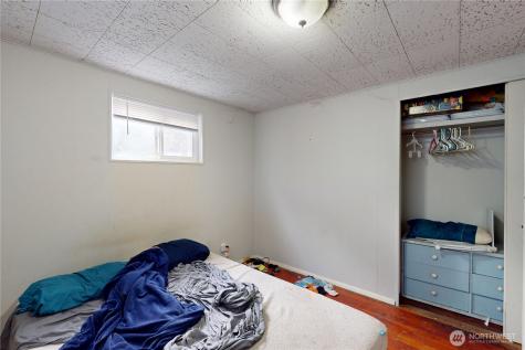 1516 Riddell Street Raymond WA 98577