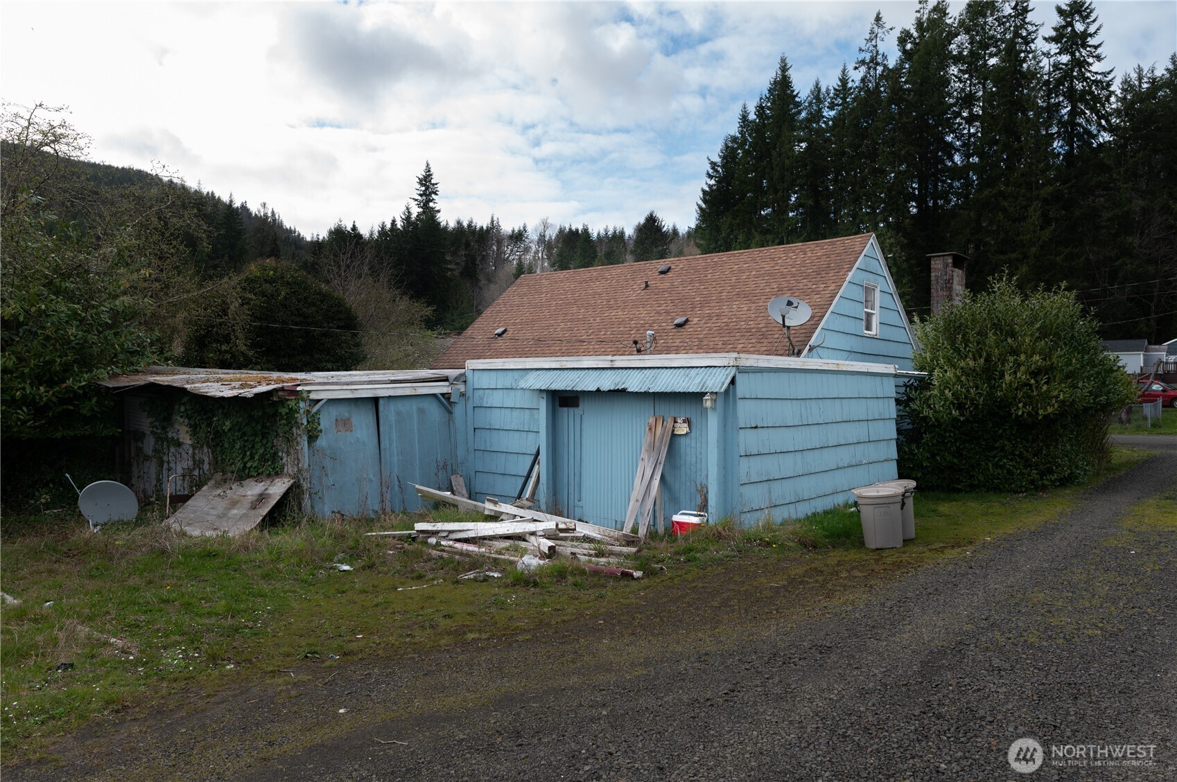 1516 Riddell Street Raymond WA 98577