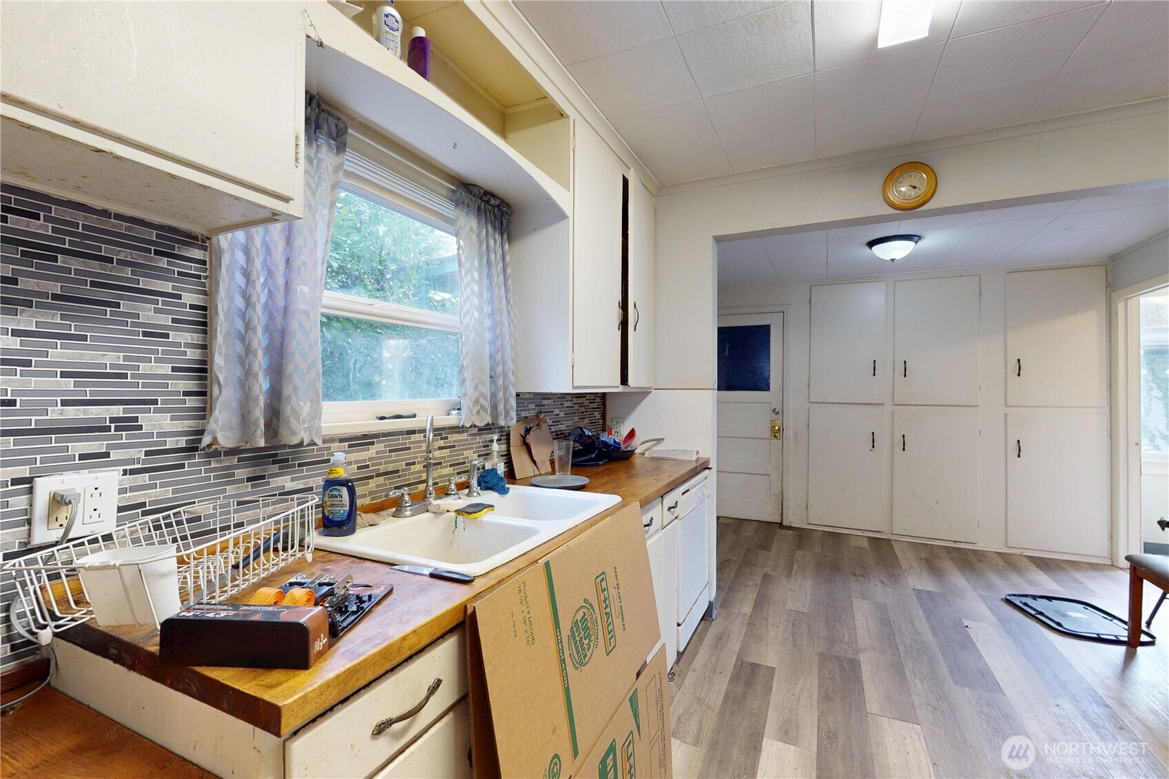 1516 Riddell Street Raymond WA 98577