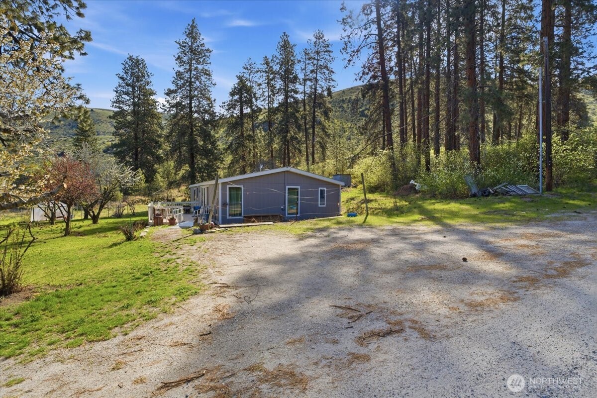 5 Mountain Spring Road Orondo WA 98843