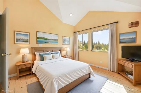 1673 Woodland Drive Port Townsend WA 98368