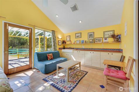 1673 Woodland Drive Port Townsend WA 98368
