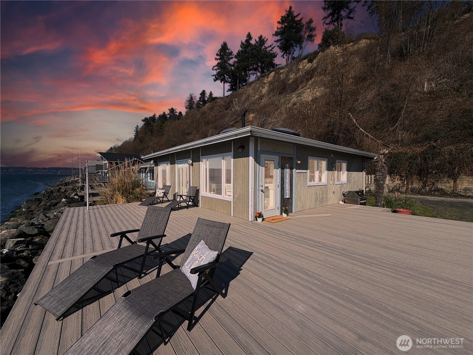 26 H South Beach Drive Hat Island WA 98206