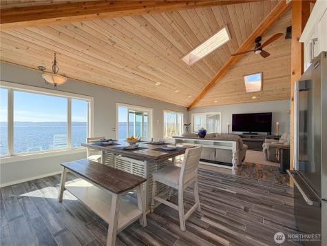 26 H South Beach Drive Hat Island WA 98206