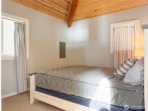 26 H South Beach Drive Hat Island WA 98206