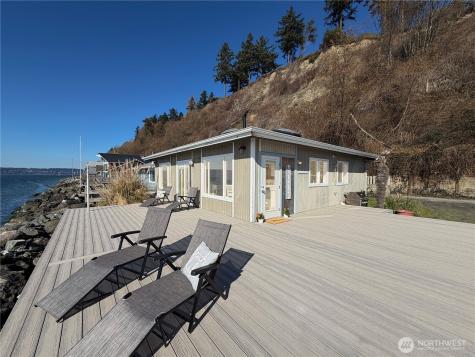 26 H South Beach Drive Hat Island WA 98206