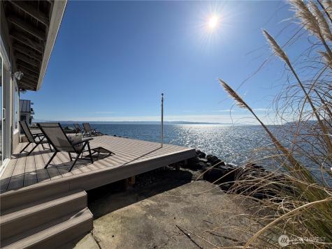 26 H South Beach Drive Hat Island WA 98206