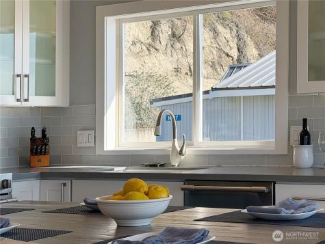 26 H South Beach Drive Hat Island WA 98206