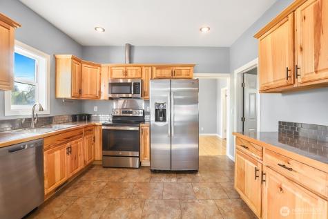 925 Mclean Road Mount Vernon WA 98273
