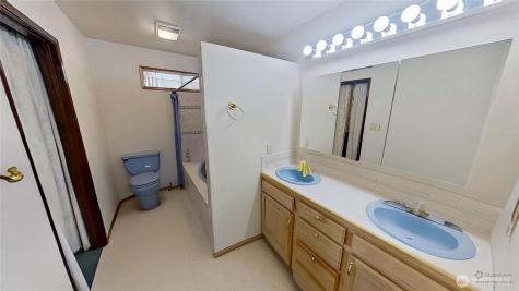 81 Golf Course Drive Pateros WA 98846