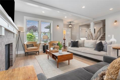 902 Captain Bay Court Lynden WA 98264