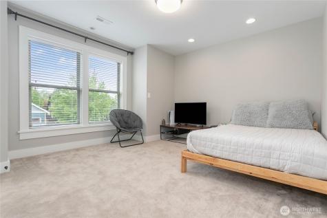 902 Captain Bay Court Lynden WA 98264